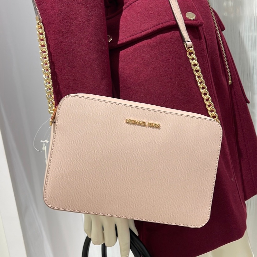 Michael Kors Jet Set Item Large East West Zip Crossbody Leather Powder Blush - Picture 1 of 16
